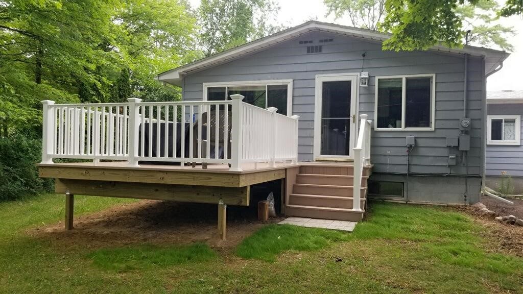 Outdoor Deck Build in Lexington, MI